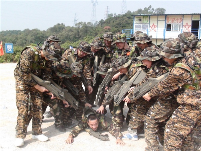 常平CS野战被俘虏精彩图